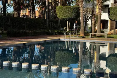 Image de Piscine & Vue Imprenable – Duplex Haut Standing en bord de mer & proche de tout!