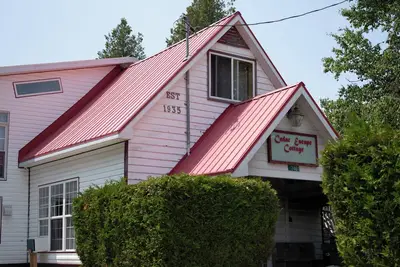 Image de The Red Roof - Back Portion - Sleeps 8