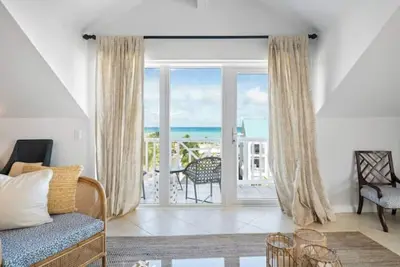 Image de Ocean View Penthouse w/ Beach and Resort Access