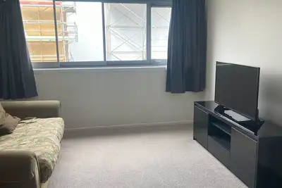 Image de Nice and tidy 3 bedrooms apartment, free parking, Close to mall, bus, Eden Park
