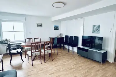 Image de Spacious 4-room apartment with terrace and garden