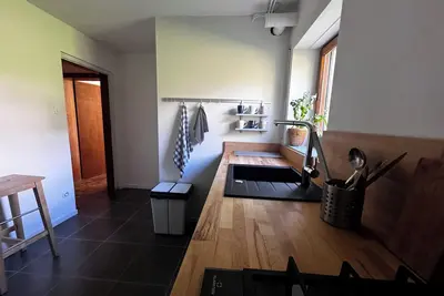 Image de Suite privée avec sauna et jardin