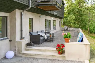 Image de Bel appartement à Saltsjö boo avec maison et vue panoramique