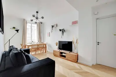 Image de Appartement spacieux et confortable - 2 chambres/8 personnes - Pl. de la Nation