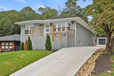 Image de Fun 5br Arcade+Pool Tbl Atlanta