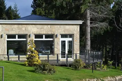 Image de 2 Rooms with Views & Comfort Near Nahuel Huapi w/ Fitness, Hot Tub & Breakfast