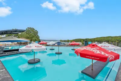 Image de Waterview Oasis – Stay for 4