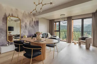 Image de Spacious Apartment with Mountain Views