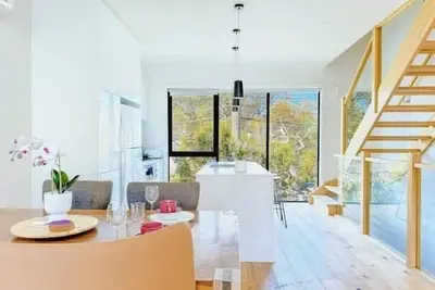 Image de Modern Port Melbourne 3b3b Townhouse and Parking