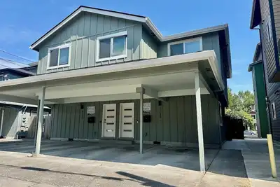 Image de Duck Den - 3 Bedroom Near University of Oregon Campus & Autzen Stadium