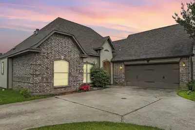 Image de Home Away from Home