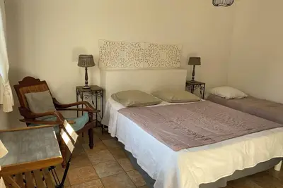 Image de Gîte 6 personnes, proche Honfleur, dans jardin arboré