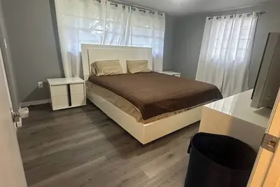 Image de 3-bedroom house in welcoming Zephyrhills with Hvac