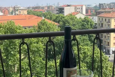 Image de Simona Home Milano: Bocconi, Naviglio, Duomo, Prada, Ieo, Iulm, Assago Forum