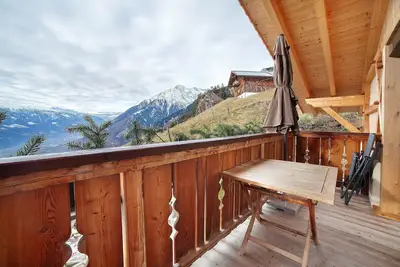 Image de Appartement 'Bartgeier' avec vue sur la montagne, jardin commun et Wi-Fi