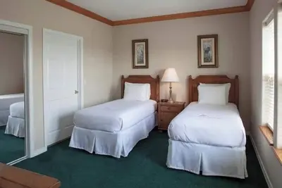 Image de Spacious Stay w/ Kitchen & Laundry – 5 Mins from Branson Strip Fun | 2 Units