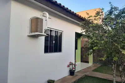 Image de House near the lake, Grandpa Pedro.