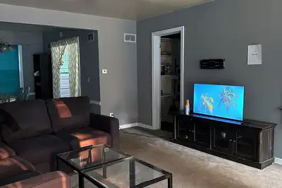 Image de Adorable 1950's townhome in Dundee Omaha