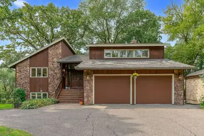 Image de Tranquil property right on the Mississippi River with stunning panoramic views