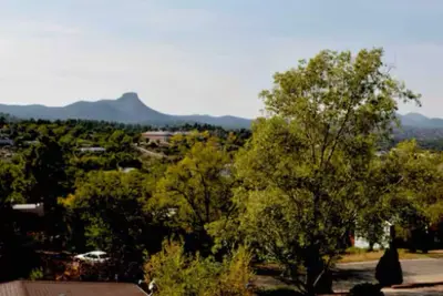 Image de Mountain View Condo  Luxury residence ;incredible views - in Historical Downtown