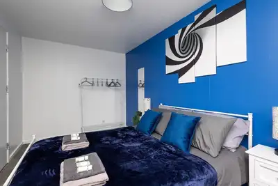 Image de 6 Guests - 10min Leeds City Centre