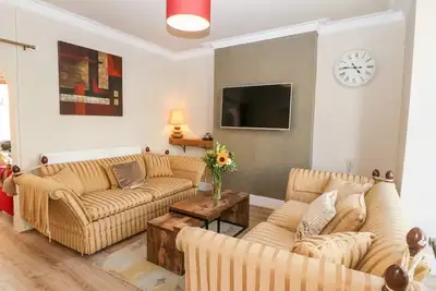 Image de Llandudno Central - Apt 1 - sleeps 6 guests  in 3 bedrooms