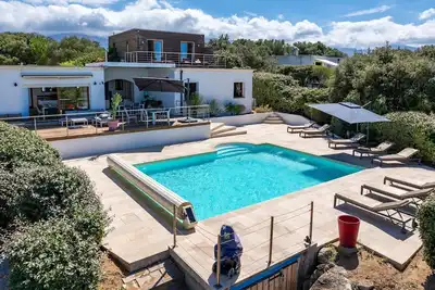 Image de Villa Castille – Piscine et vue ver à Lumio, Balagne