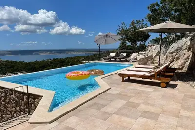 Image de Wonderful home with swimming pool and sauna. Sea view