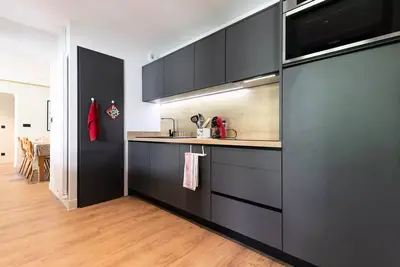 Image de 4 Pièces pour 8 Personnes