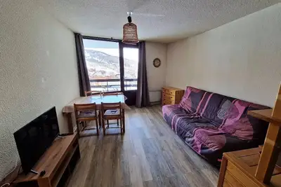 Image de Studio + coin cabine au pied des pistes 4 personnes - Budget