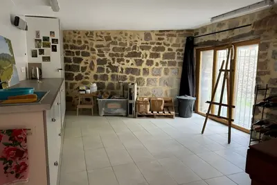 Image de Gîte de la Rivière, belle maison de village (avec atelier d'artiste)