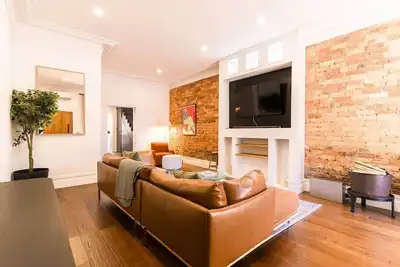 Image de Elegant Seddon Stay  Historic Charm & Modern Twist