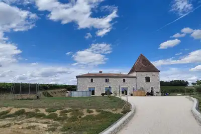 Image de Laubie — Vue splendide et quiétude absolue au cœur des vignes!