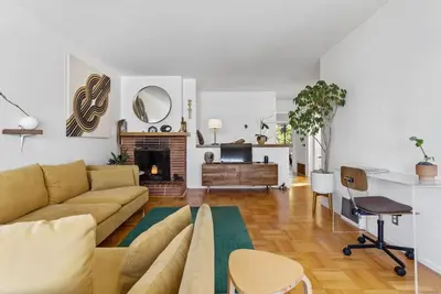 Image de Two Bedroom Home Near the Freeway for Easy Access