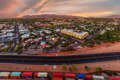 Image de 1 Min to 4th Ave & Congress | 1 Br 1 Ba | Casita