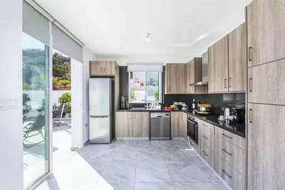 Image de Villa Araella - Trois Chambres Villa, Couchages 6