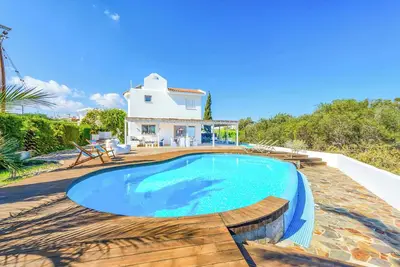 Image de Villa Marilena - Trois Chambres Villa, Couchages 6