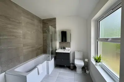 Image de Comfortable family-friendly four bedroom house