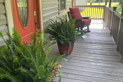 Image de Charming home with on sight private boat launch and covered boat house! Discount