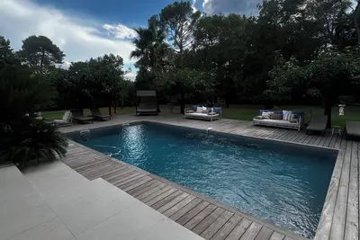 La Clairière étoilée, piscine