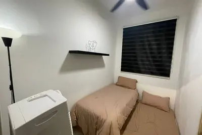 Image de Cozy 2-bedroom apartment in wonderful Johor Bahru with Ac, fitness room