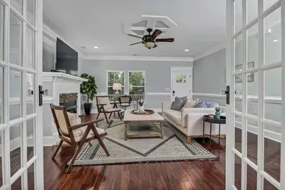 Image de The Palmetto Pad - Walk to Dining & Shops