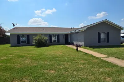 Image de The Cozy Corner - Pet friendly & 10 minutes from downtown, away from the traffic