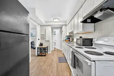 Image de Charming 1-Bedroom Apartment in the Heart of Durham - Walk to Duke!