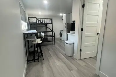 Image de Unique Tiny House in Sandy • Close to Ski Resorts & downtown Slc