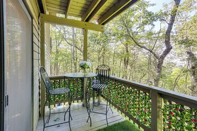 Image de Hike, Fish & Golf: Condo 5 Mi to Ozone Falls!