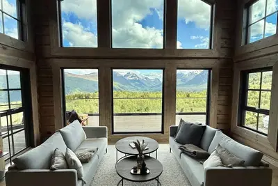 Image de Exclusive Fjord Lodge with Jacuzzi & Epic Views