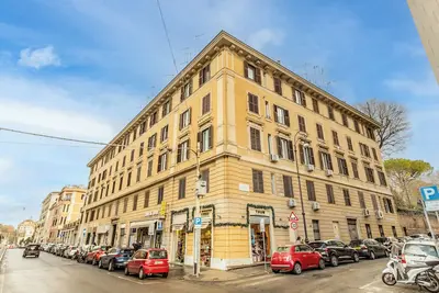 Emanuele House by Ghor