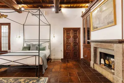 Domus Minelli Navona by Ghor