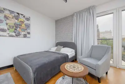 Image de Okrzei 18 | Warsaw | Bright Apartment | Near Pge